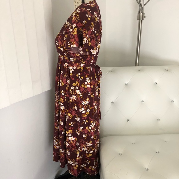 [🔆2 for $30🔆] NWT Isabel & Ingrid Floral V-Neck Maternity Dress - Picture 7 of 11